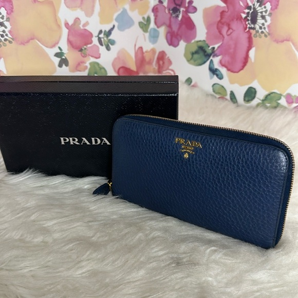 Prada Handbags - 💯Authentic Prada Navy Leather Zip Wallet🍀